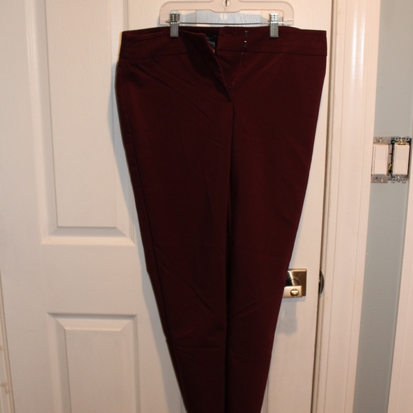 Burgundy ankle Ann Taylor Pants - Picture 1 of 2